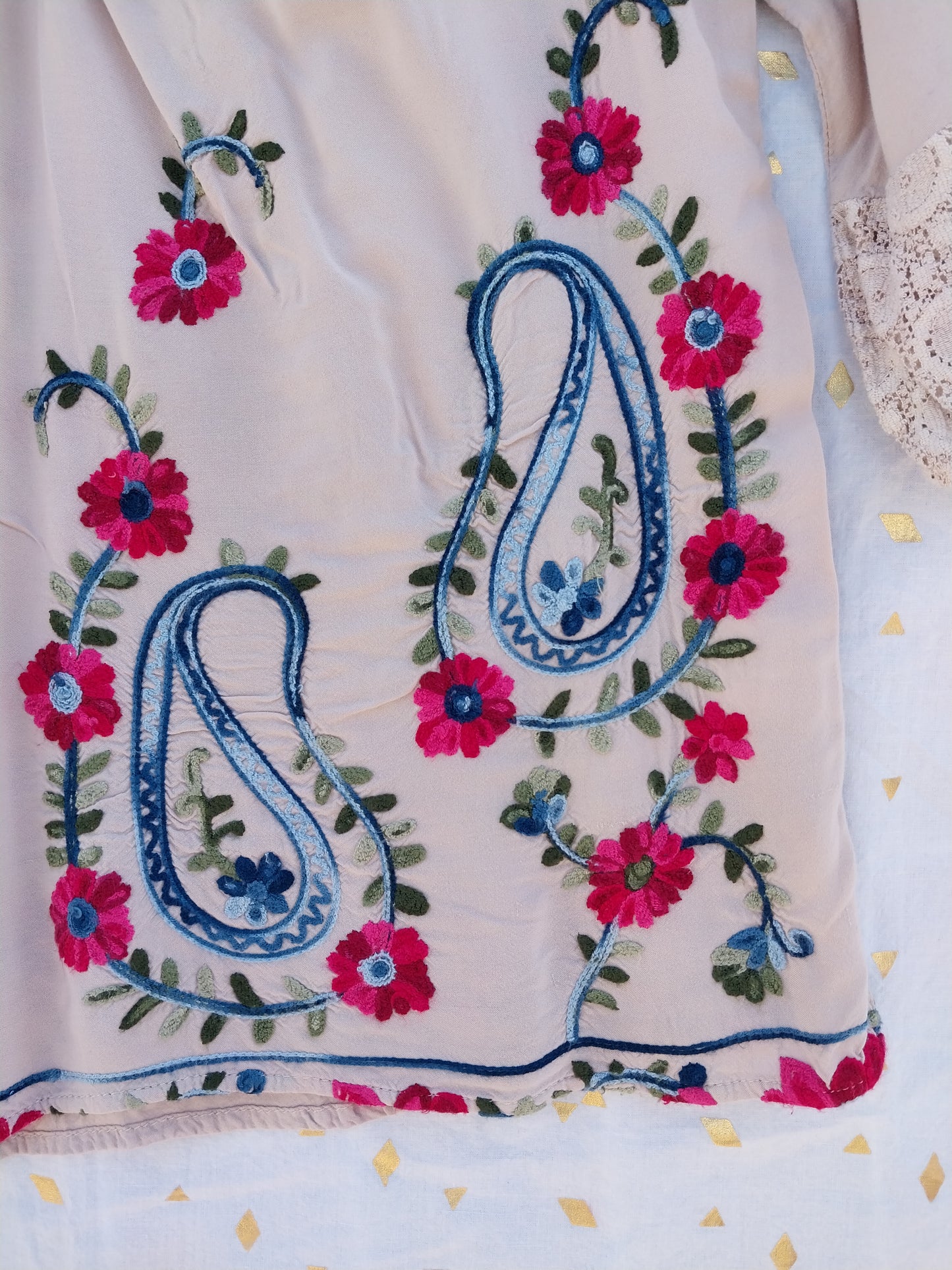 Vintage Figueroa & Flower Top