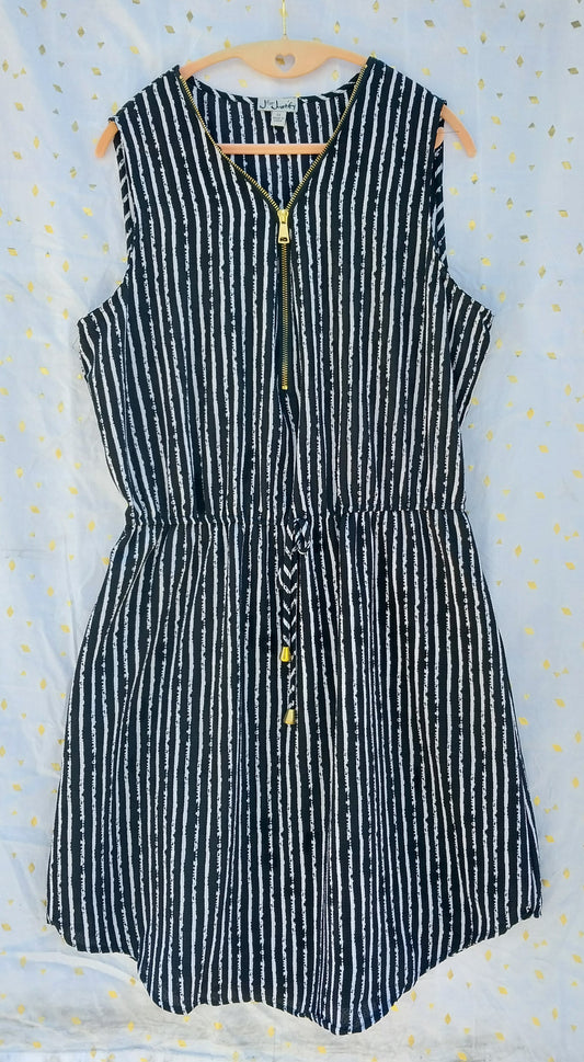 Vertical Cinch Waist Dress