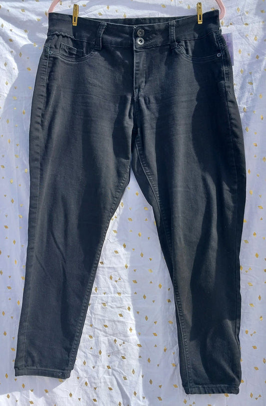 Black Double Button Jeans