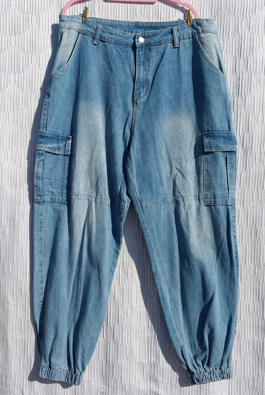 Cargo Jeans
