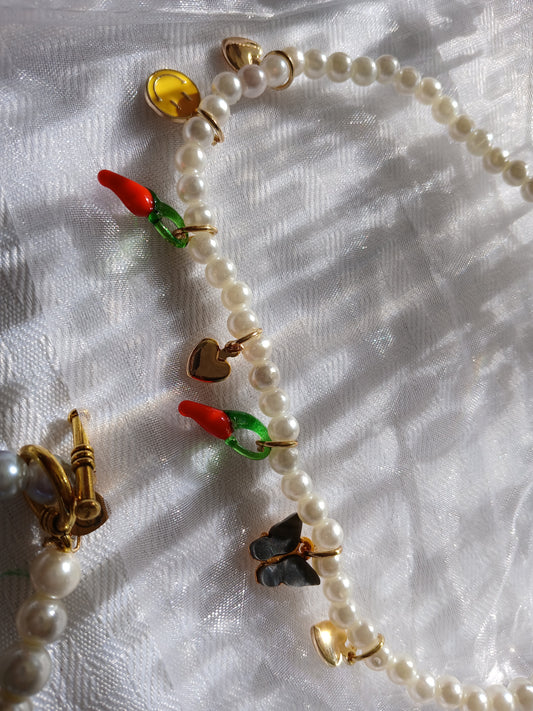 Spicy Pearl Necklace