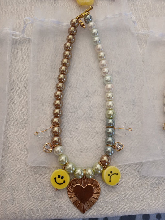 Nikki Pearl Necklace