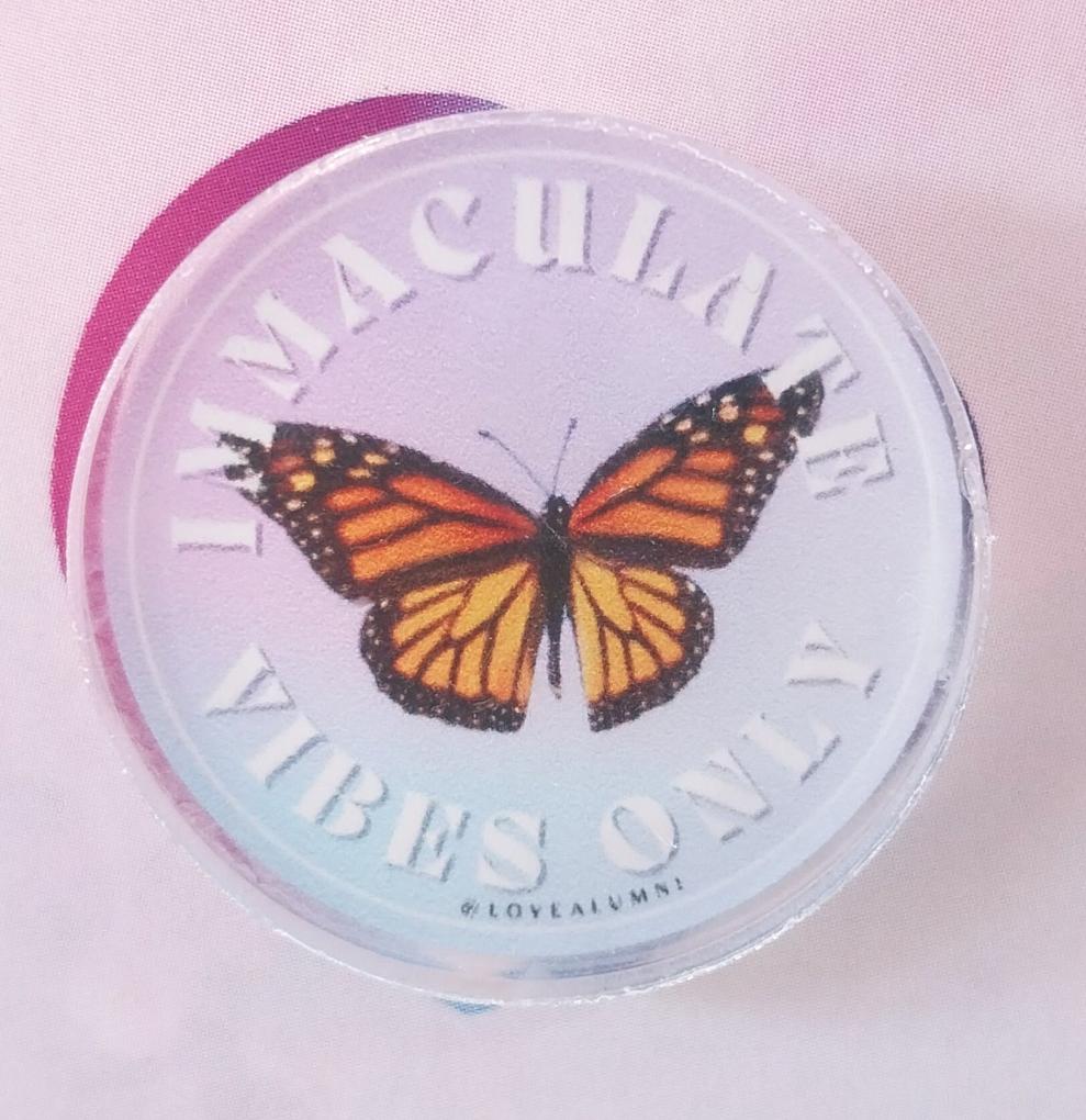 Immaculate Vibes Only Button